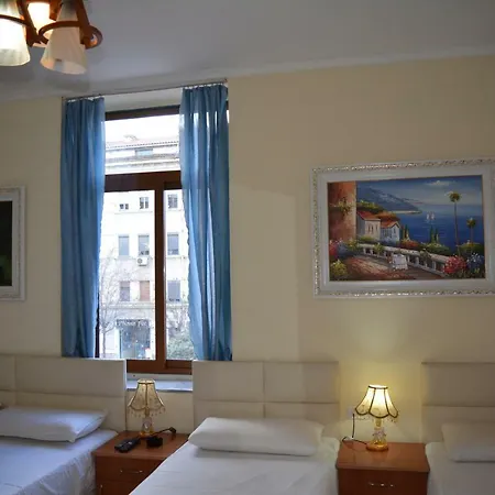 Republika Otel Tiran